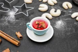 Tea and Christmas biscuits, cinnamon – baking and cooking without plastic, a plastic-free Christmas