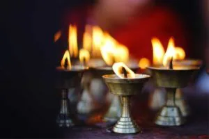 Plastic-free candles without microplastics, for a plastic-free Christmas